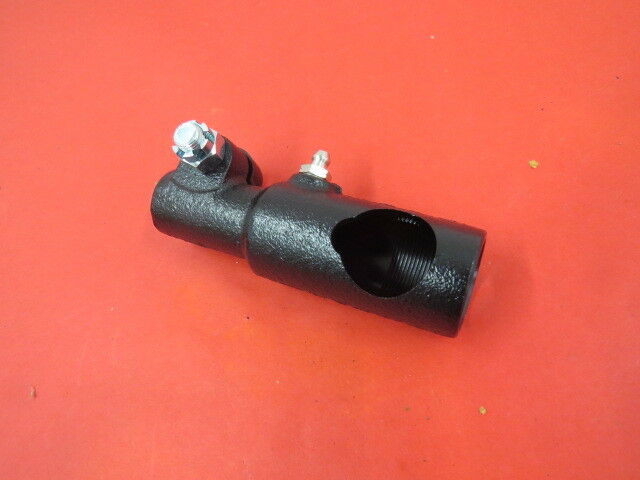 NEW 1928-34 Ford Left Hand tie rod end housing    B-3286 
