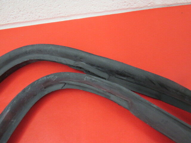 1940 Ford Closed Car Vent Window Seals – Left & Right Molded – OEM 01A-7021448/9