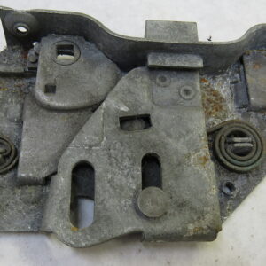 NO 1941-48 Ford LH door lock assembly 11A-7021813